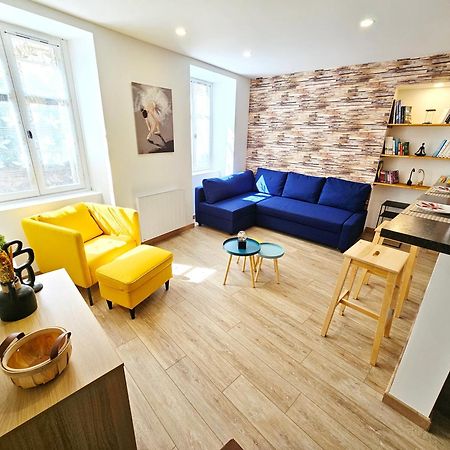 Rez De Chaussee Appartement A Tournus - Yellow エクステリア 写真